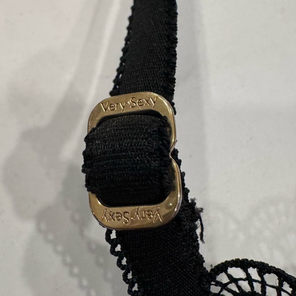 Victoria’s Secret Very Sexy Unlined Balconet Bra 34C Navy Black Polka Dot Lace - Picture 5 of 6